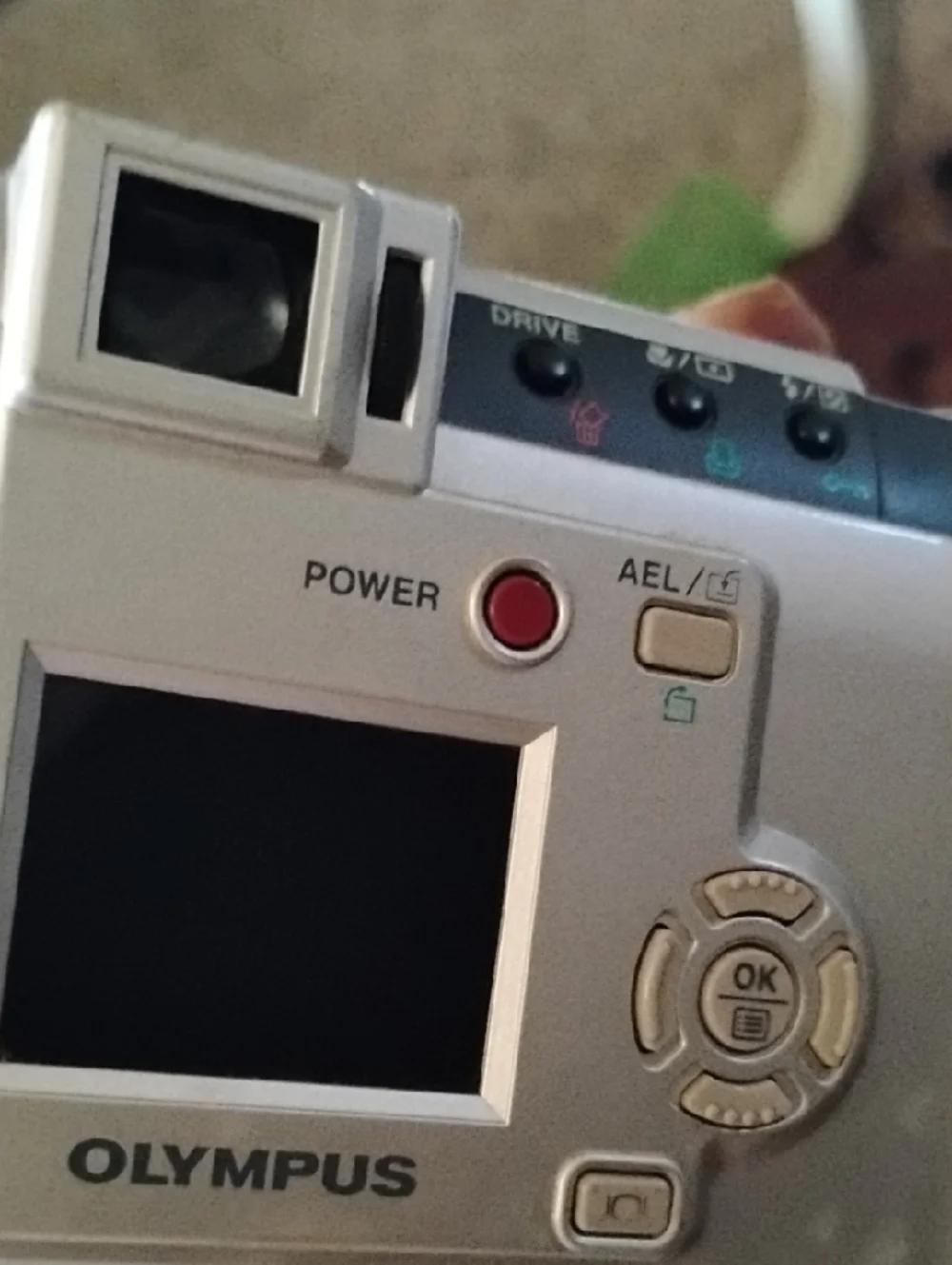 OlympusCamedia C-720 Silver and Black Compact Digital Camera with Lens Cap